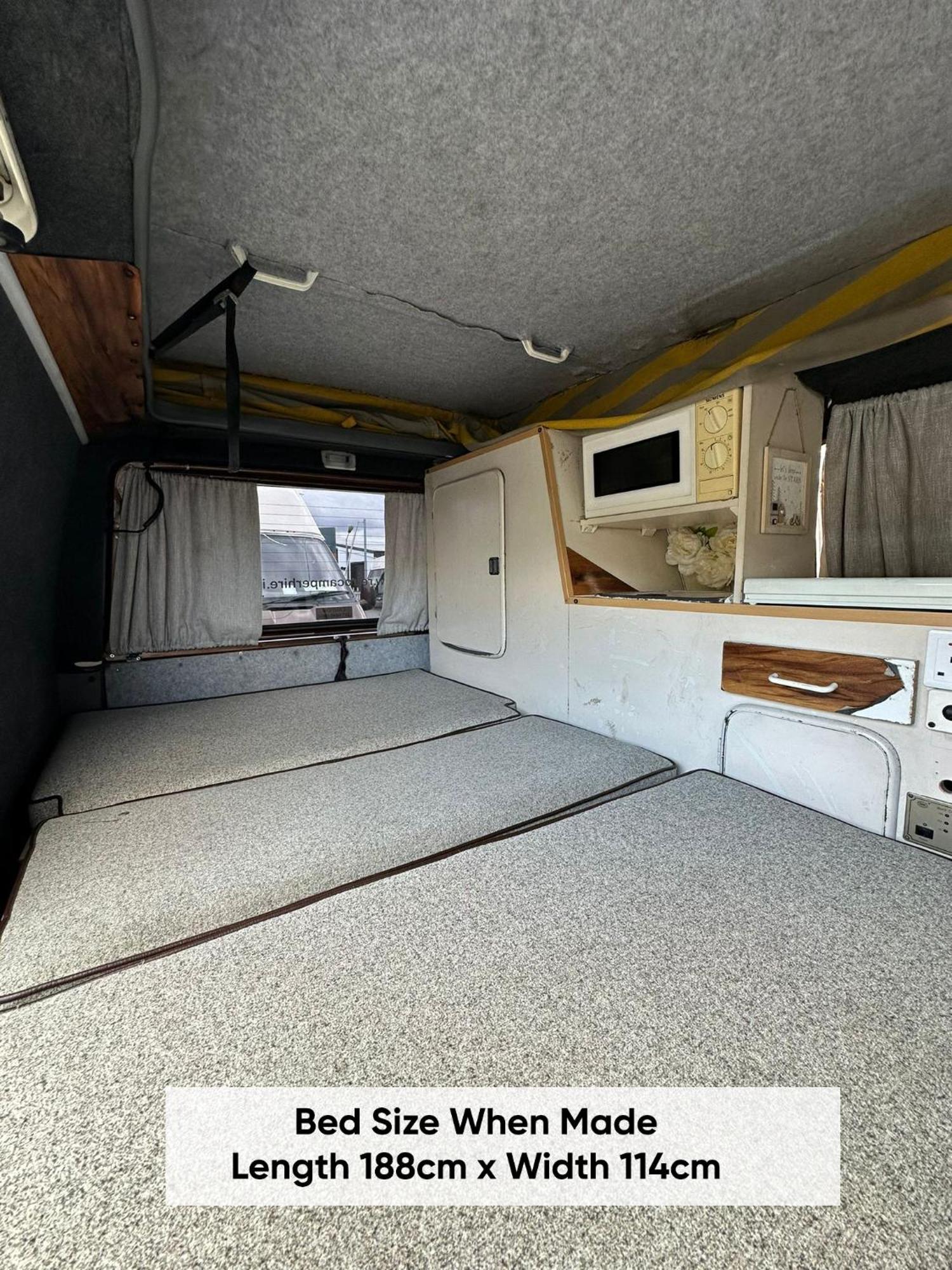 Retro Camper Hire Discover Ireland Дъблин Екстериор снимка