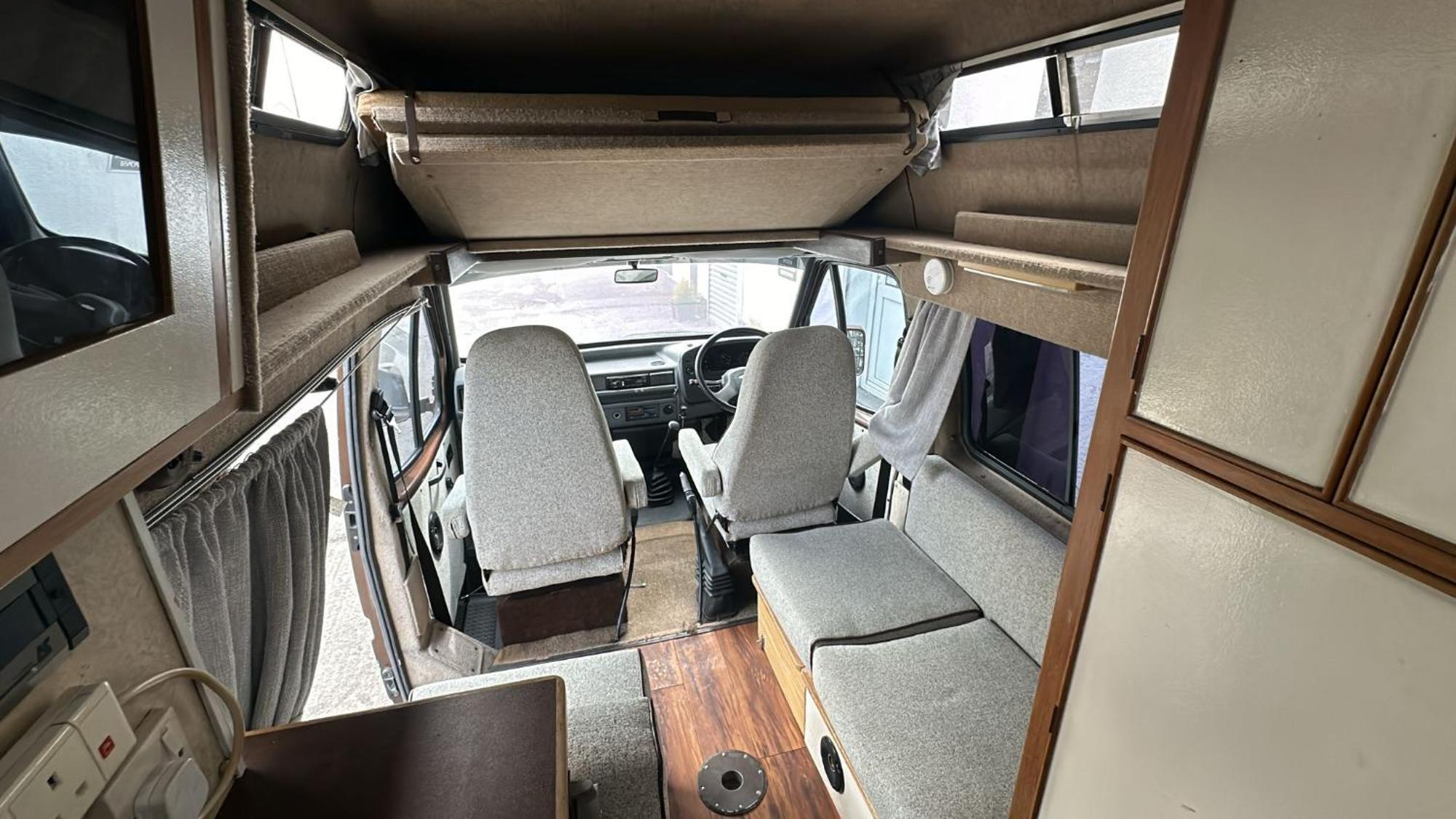 Retro Camper Hire Hotel Дъблин Екстериор снимка