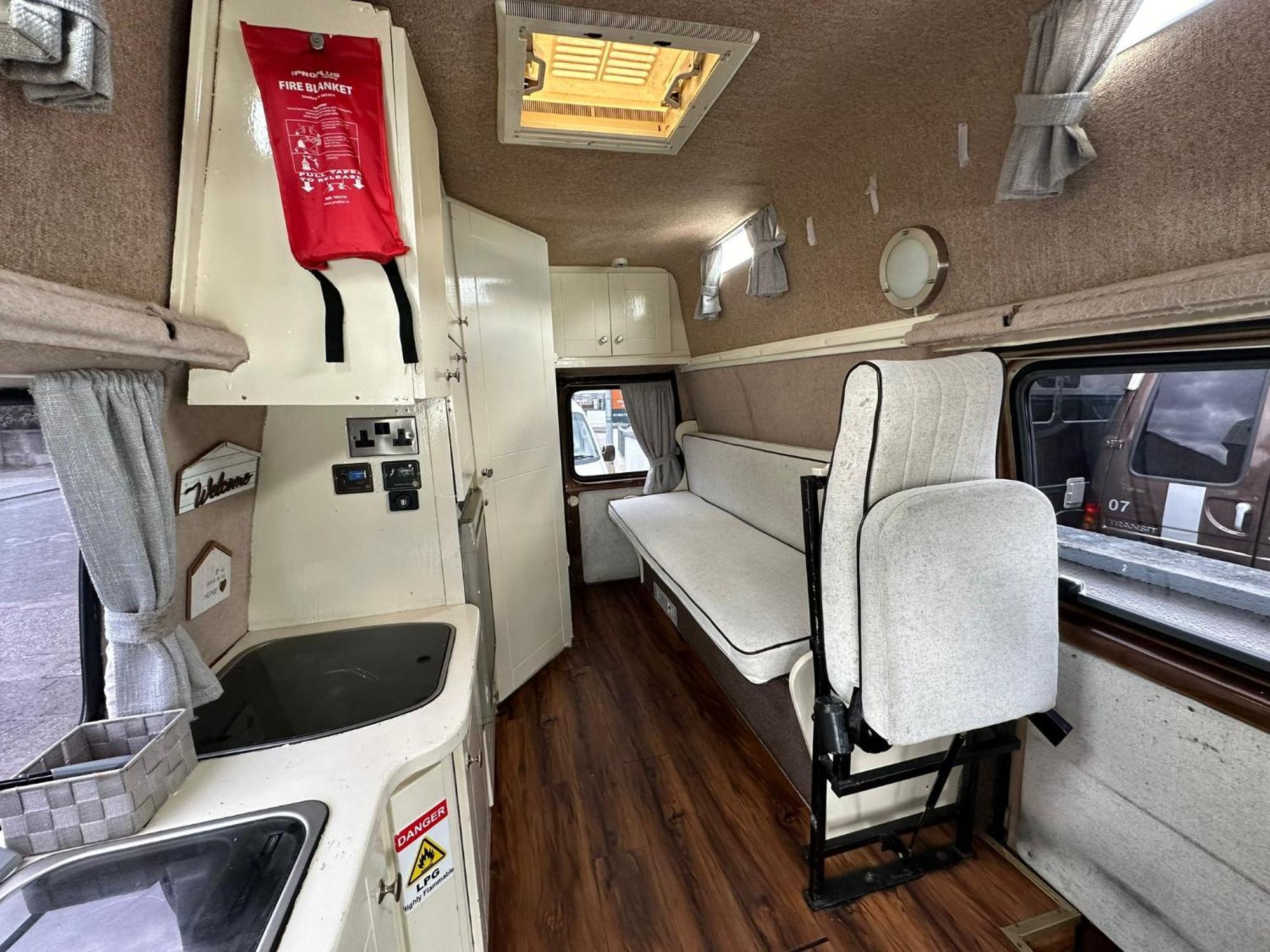 Retro Camper Hire Hotel Дъблин Екстериор снимка