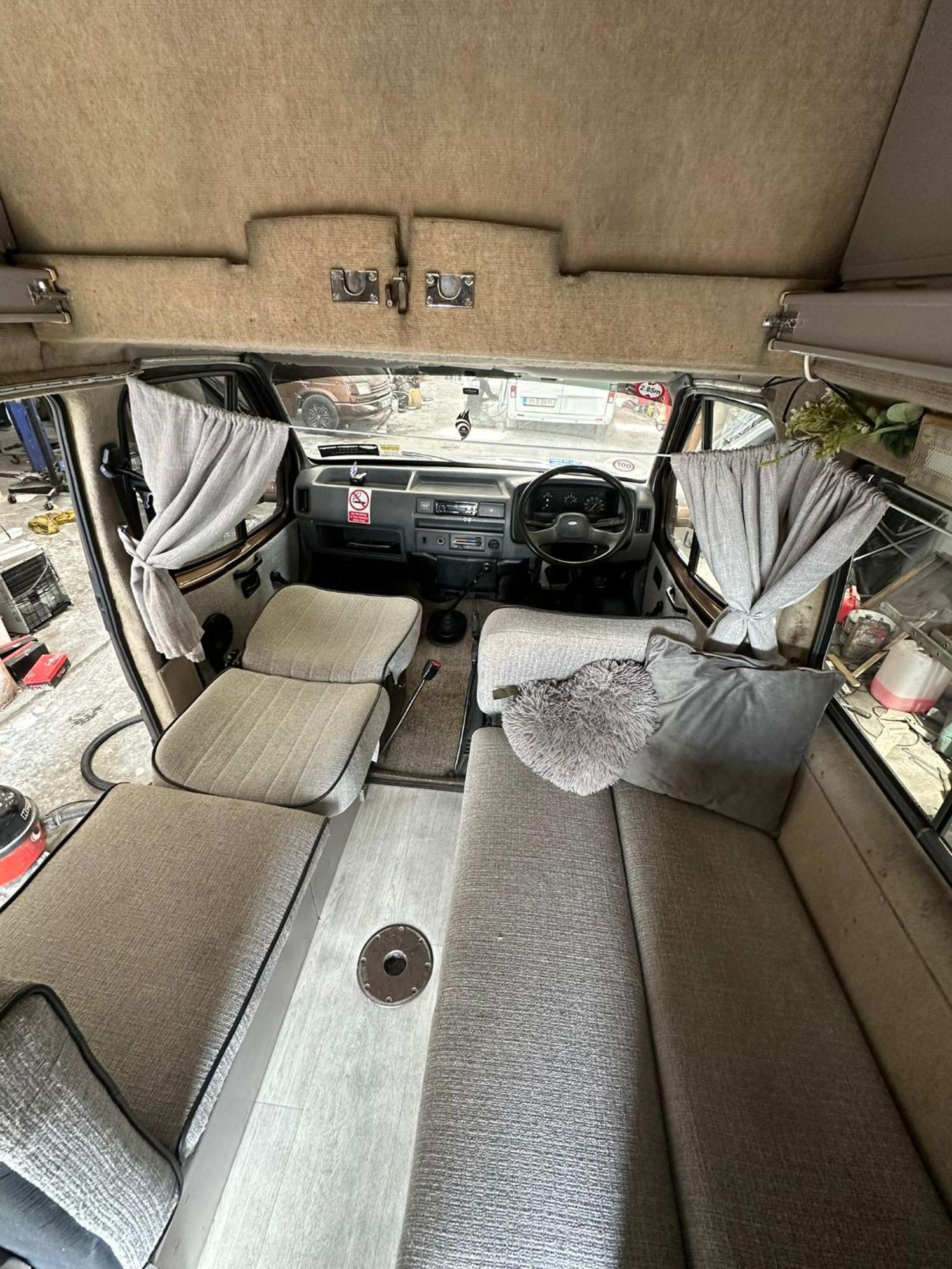 Retro Camper Hire Hotel Дъблин Екстериор снимка