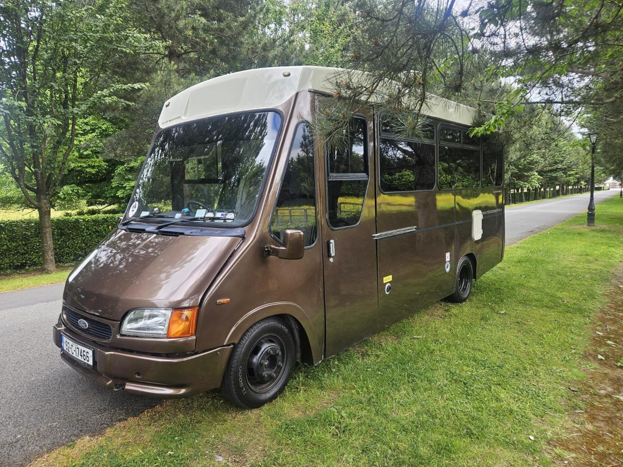 Retro Camper Hire Hotel Дъблин Екстериор снимка