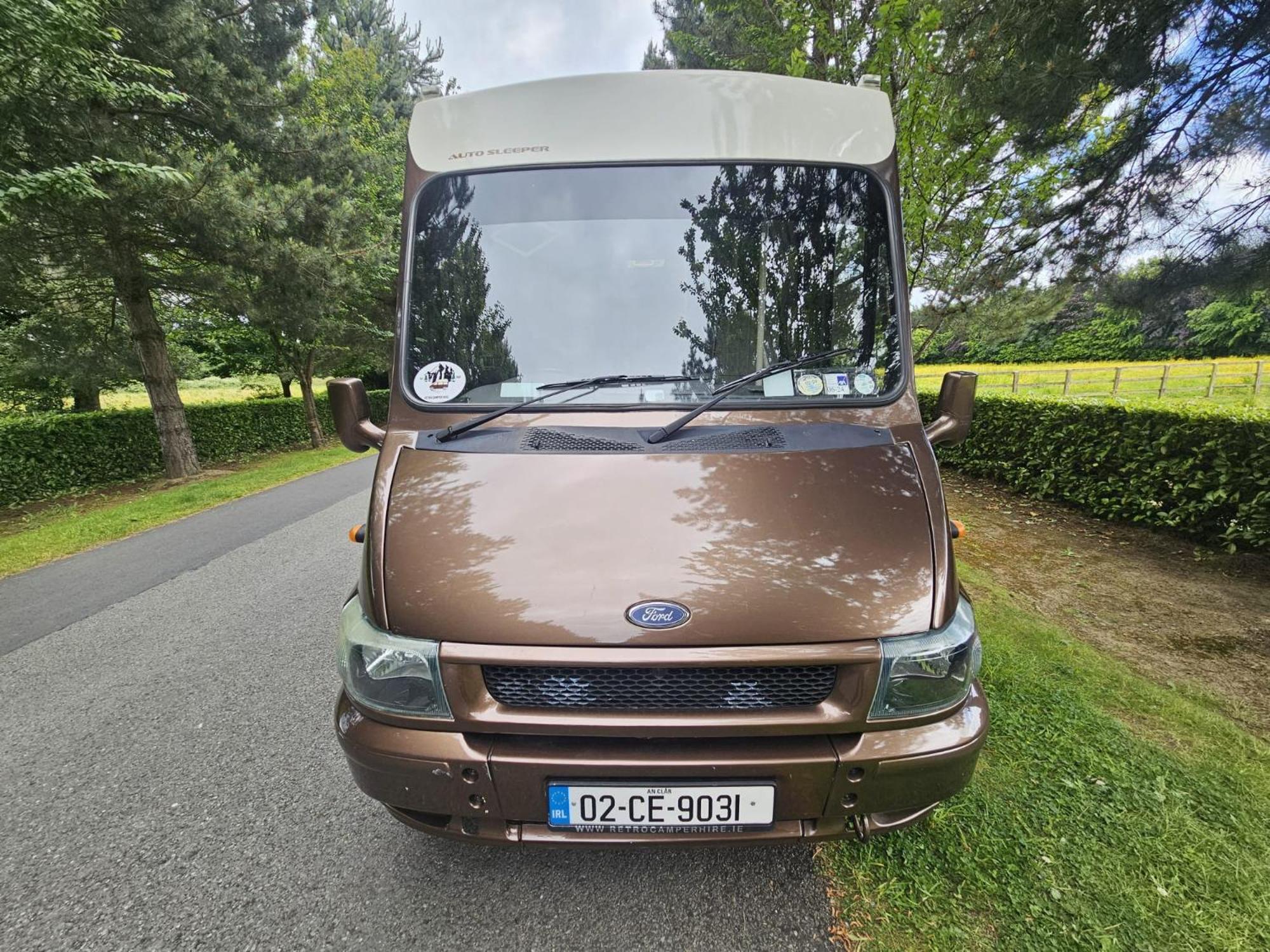 Retro Camper Hire Discover Ireland Дъблин Екстериор снимка