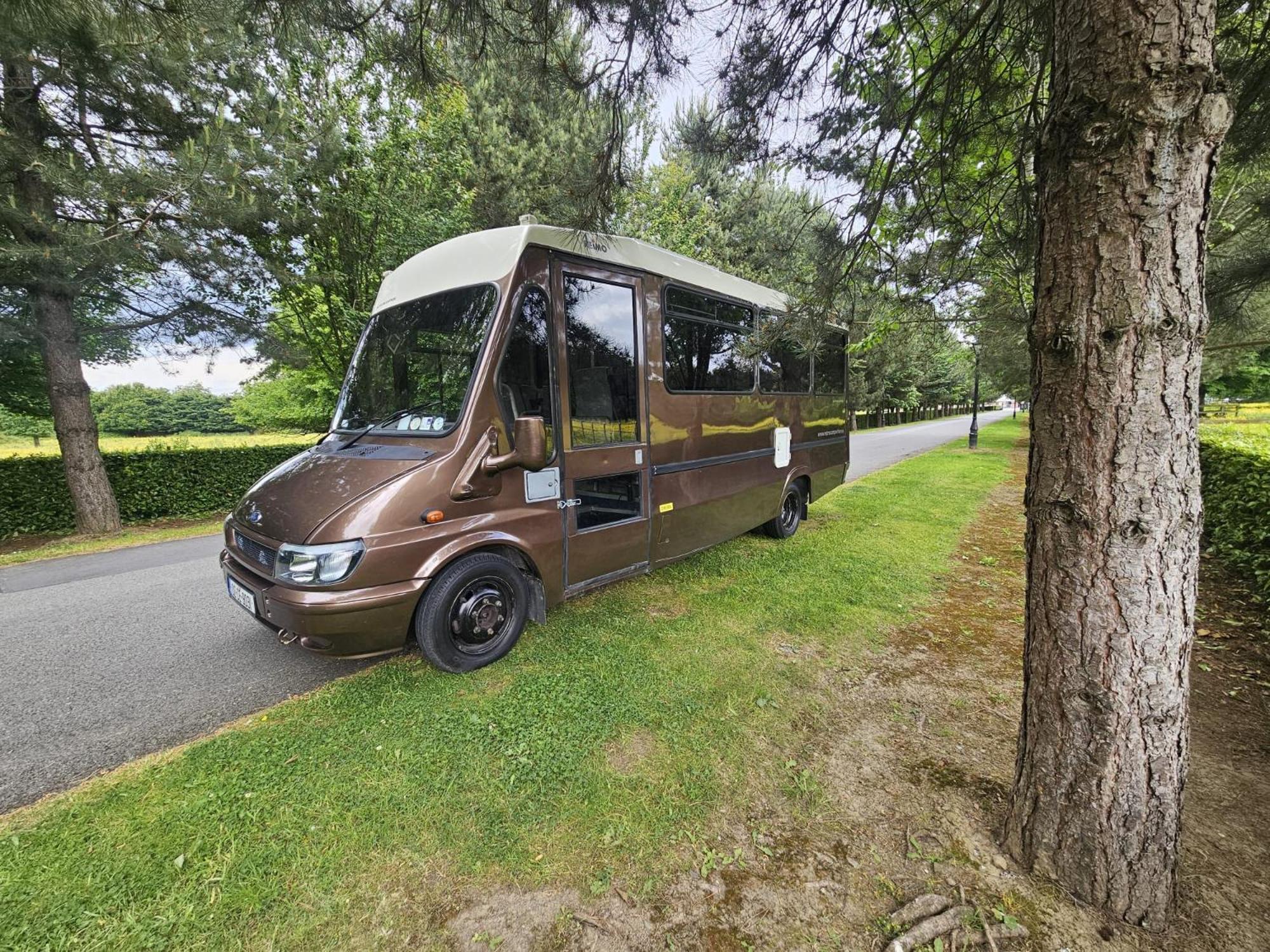Retro Camper Hire Hotel Дъблин Екстериор снимка
